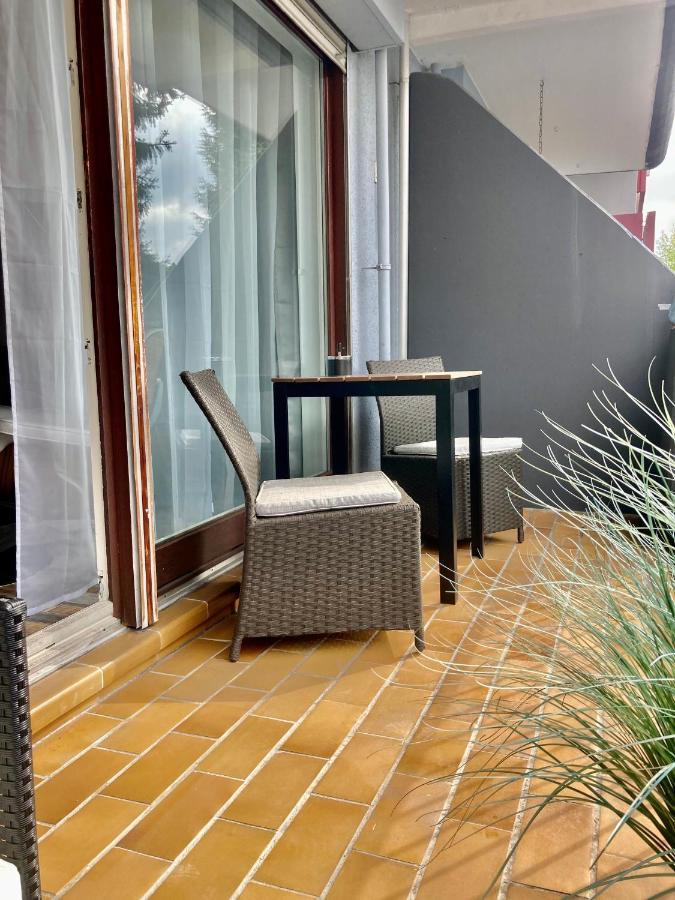 Living At Saarpartments -Adultsonly- 2 Bedrooms, Kitchen - Business & Holiday Apartments For Long- And Short Term Stay, 3 Min To Train Station, Secure E-Bike Parking! Saarbrücken Exterior foto