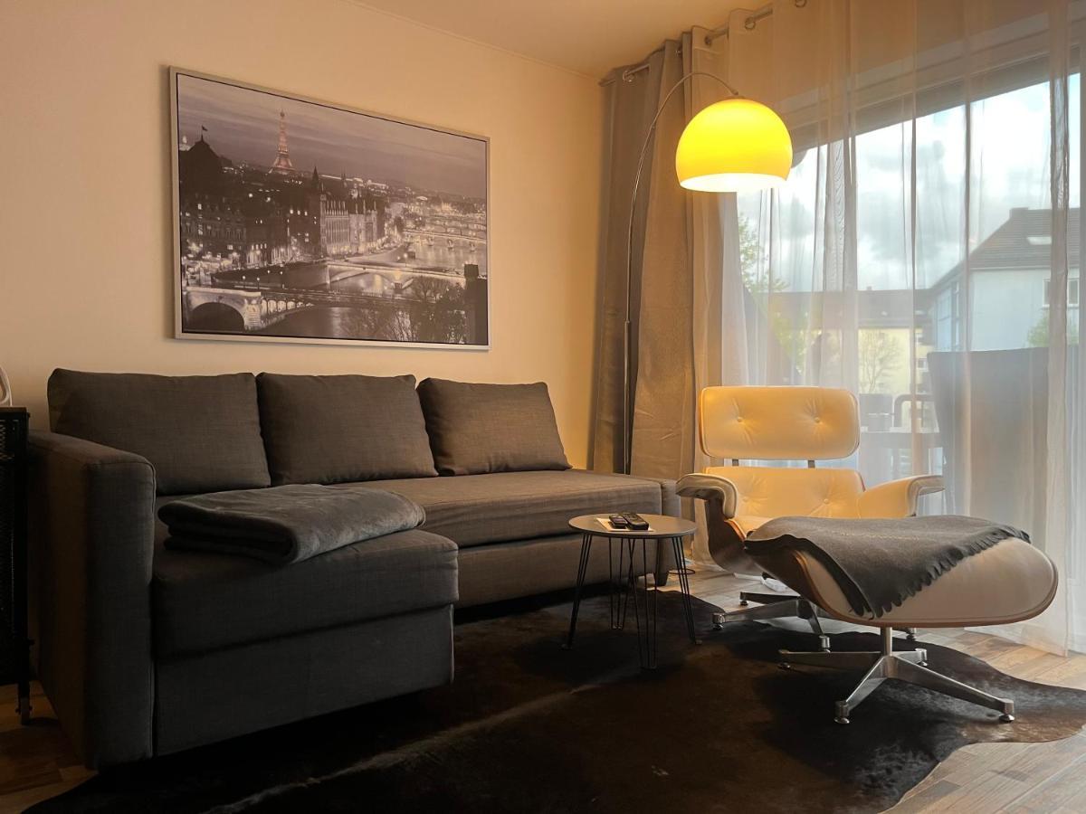 Living At Saarpartments -Adultsonly- 2 Bedrooms, Kitchen - Business & Holiday Apartments For Long- And Short Term Stay, 3 Min To Train Station, Secure E-Bike Parking! Saarbrücken Exterior foto