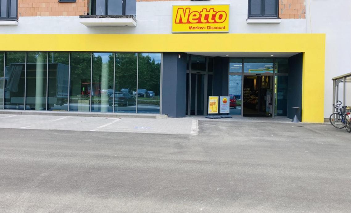 Living At Saarpartments -Adultsonly- 2 Bedrooms, Kitchen - Business & Holiday Apartments For Long- And Short Term Stay, 3 Min To Train Station, Secure E-Bike Parking! Saarbrücken Exterior foto